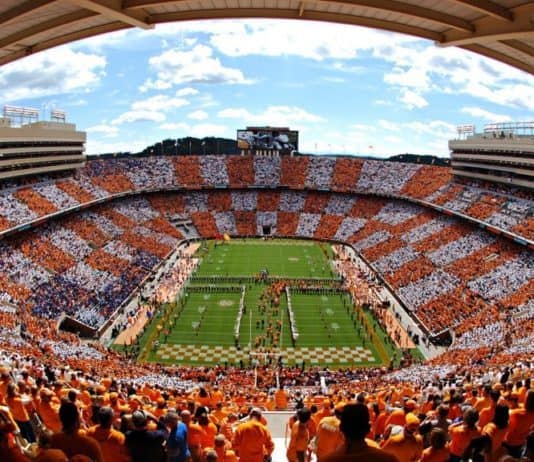 Giles: The 10 most overrated College Football teams in the 2016 preseason AP/Coaches Top 25 polls