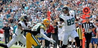 Aaron Rogers leads Green Bay to a 27-23 season-opening victory over Jacksonville