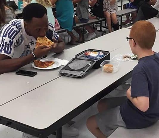 Florida State’s Travis Rudolph surprises boy with autism with a priceless gift