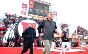 No. 24 Utah rallies past Arizona, 36-23, Kyle Whittingham picks up his 100th career win Kyle-Whittingham