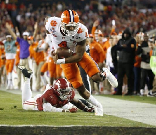 College Football Championship: Clemson beats Alabama, 35-31, in epic come-from-behind victory