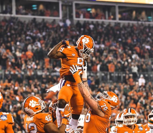 No. 1 Clemson Embarrasses No. 7 Miami, 38-3, Wins ACC Crown Clemson
