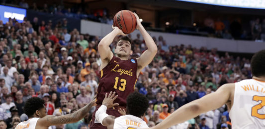 Loyola defeats Tennessee, 63-62