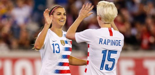 USWNT-rapinoe-morgan-mexico