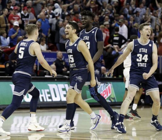 Utah State Shocks No. 5 San Diego State, Clinches NCAA Bid With MWC Tournament Title
