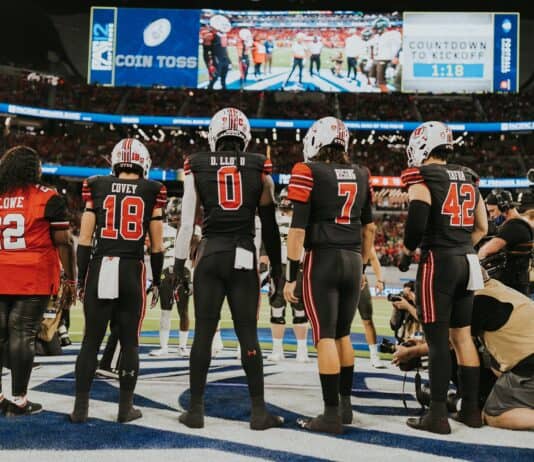 Utah Smacks Oregon, Wins First Pac-12 Championship
